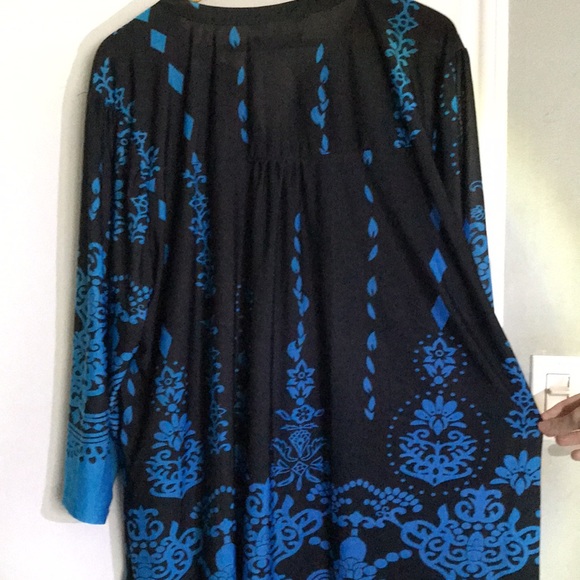 Summer blouse! - Picture 5 of 5